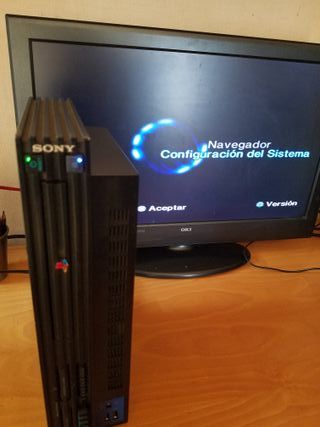 PS2 FAT Negra + MC 8MB + 3 Mandos