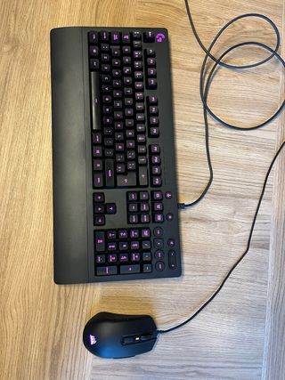 Pack Teclado Logitech + Ratón Corsair Negro