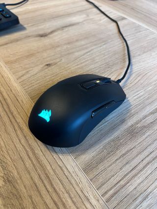 Pack Teclado Logitech + Ratón Corsair Negro