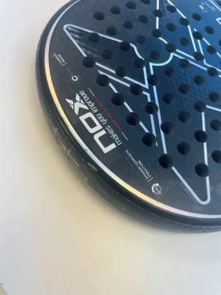 Pala Padel NOX AT10 Edición Limitada 18k