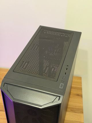 Lian Li Lancool 215 ARGB Caja PC