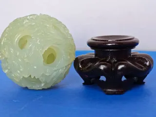 Sfera Intagliata Giada Celadon Cina XX s