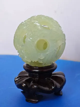 Sfera Intagliata Giada Celadon Cina XX s