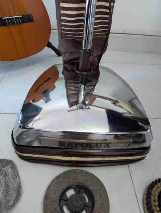 Pulidora de suelo Rayolux