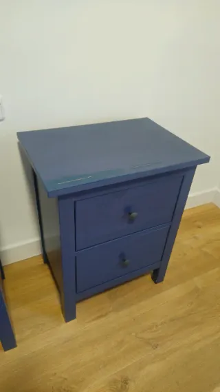 2 Mesitas de noche Ikea Hemnes azul marino