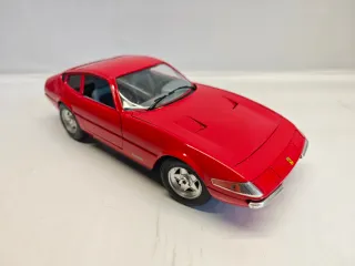 Ferrari 365 gtb/4 Daytona Scala 1:18 Tencho