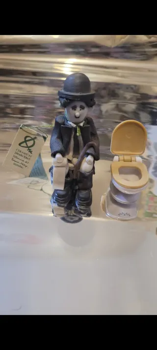 Figura cerámica Charles Chaplin