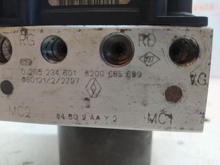 RENAULT MEGANE II BERLINA 5P Confort Dynamique ABS