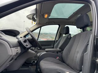 Renault Grand Scenic 1.6 110