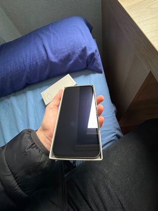 Google Pixel 9A Negro Obsidiana 128 GB + Spigen