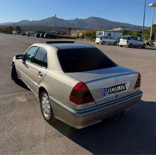 Mercedes-Benz C240 1998