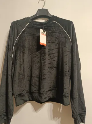 Sudadera terciopelo negra talla S