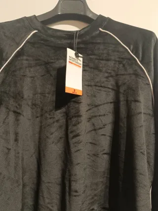 Sudadera terciopelo negra talla S