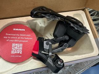 Cambio Sram Rival AXS.