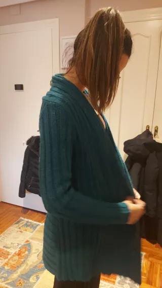 Chaqueta de punto color verde