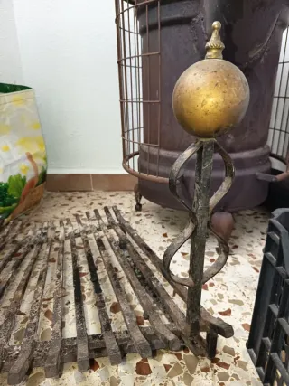 Parrilla para chimenea de metal