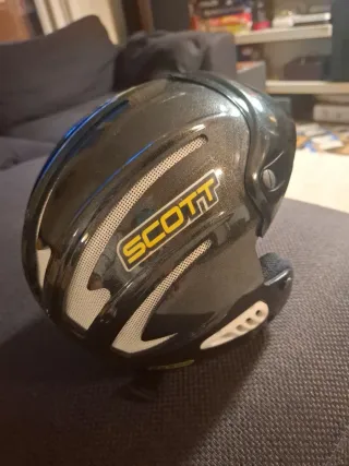 OFERTA!! Casco Scott para niño. Como nuevo.