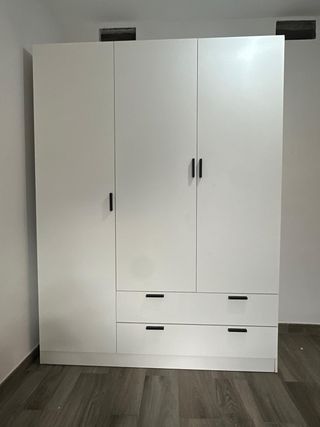 Oferta Armario de 3 Puertas NUEVO! 150X200cm