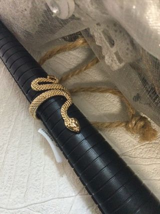 Anillo Serpiente Dorado San Valentin