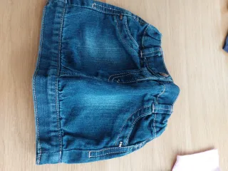 Conjunto falda vaquera y camiseta bebé