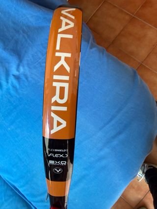 Pala de pádel Joma Valkiria Flex 2.0
