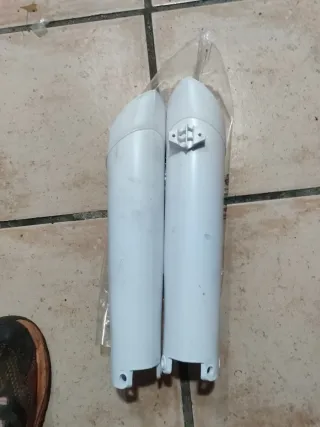 Protecciones Horquilla KTM Blancas