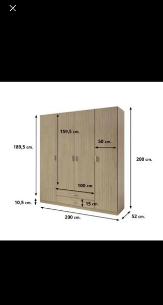 Armario de madera marrón