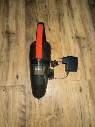 Aspiradora Audew Negra y Roja