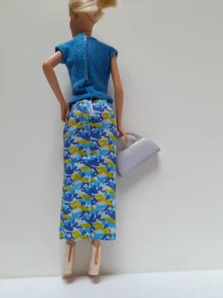 outfit Barbie camouflage + borsa Happy Family