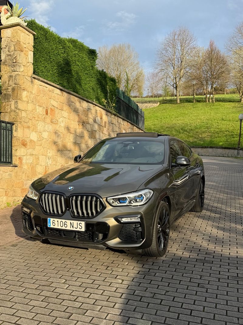 BMW X6 M50i 2020 - foto 1