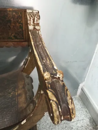 Silla Jamuga Antigua Madera y Cuero