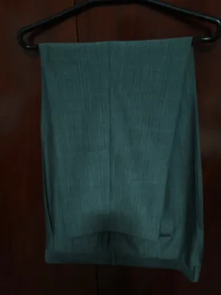 Traje chaqueta gris talla 64