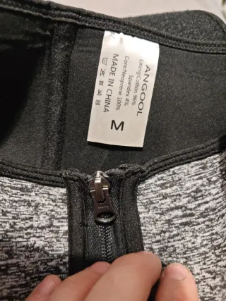 Faja deportiva cremallera y corchetes