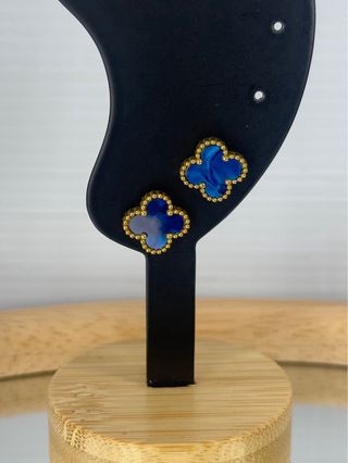 Orecchini VC Acciaio Inox madreperla