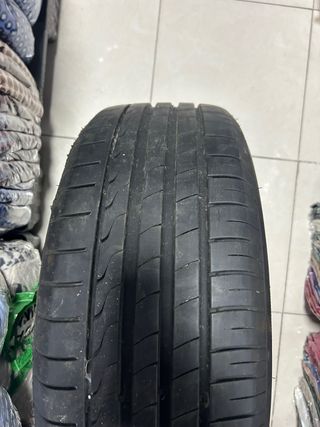 4 Neumáticos con Llantas Originales VW