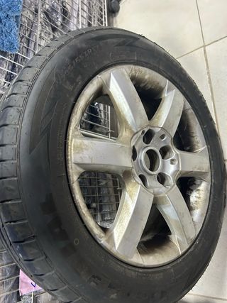 4 Neumáticos con Llantas Originales VW