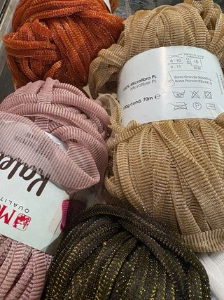 Gomitolo Mondial Kaleido per borse