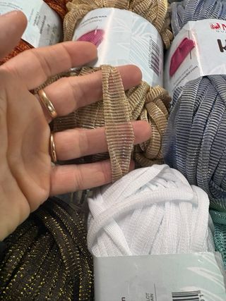 Gomitolo Mondial Kaleido per borse