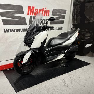 YAMAHA XMAX 300