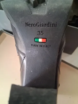 Stivaletti Nero Giardini vera pelle n.35