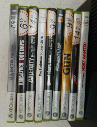 Consola Xbox 360 Negra + 8 Juegos