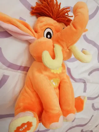 Mamut Cantajuego Naranja Peluche
