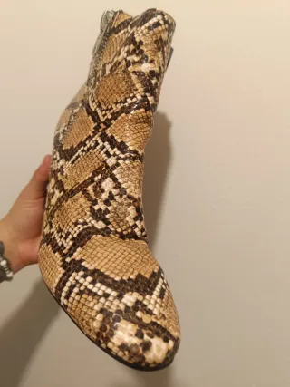 Botines animal print tacón