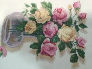 Cuadro Punto de Cruz Flores Rosas y Amarillas