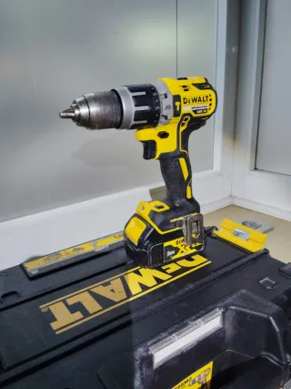 Taladro Dewalt 18V