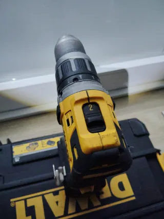Taladro Dewalt 18V