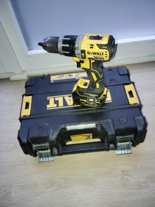 Taladro Dewalt 18V