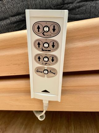 Cama articulada eléctrica en excelente estado