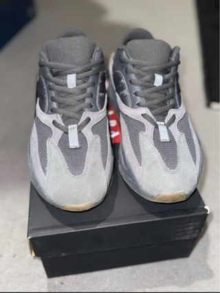 Adidas Yeezy Boost 700 v2 Gris