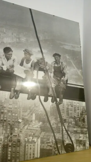 Cuadro "Obreros Rascacielos New York" con cristal